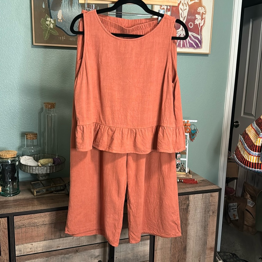 Large 2pc. Pants/top set